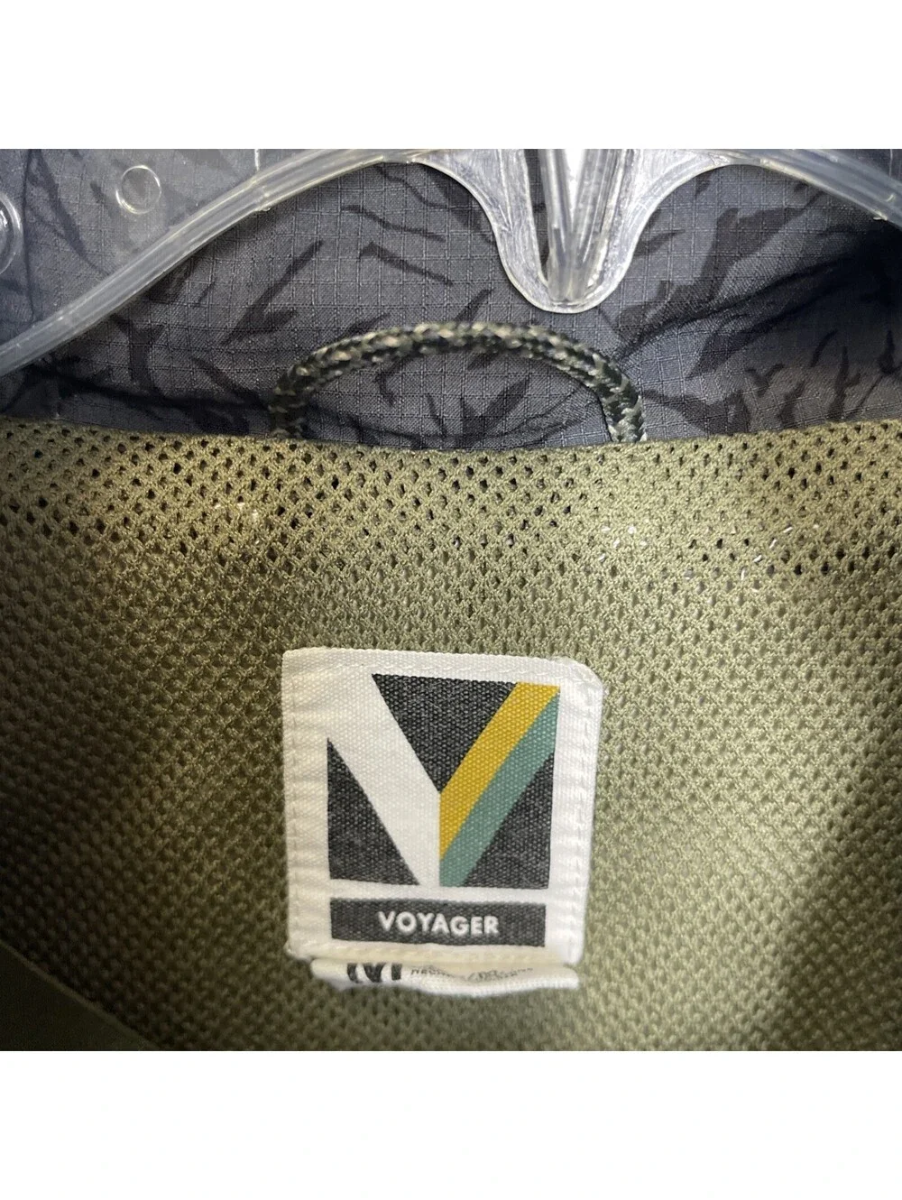Voyager Wind Wear Men’s Olive Block Panel Outerwear Jacket Size Medium